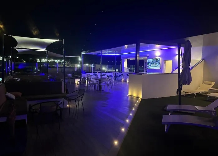 Daos Suites & Terrace Marbella