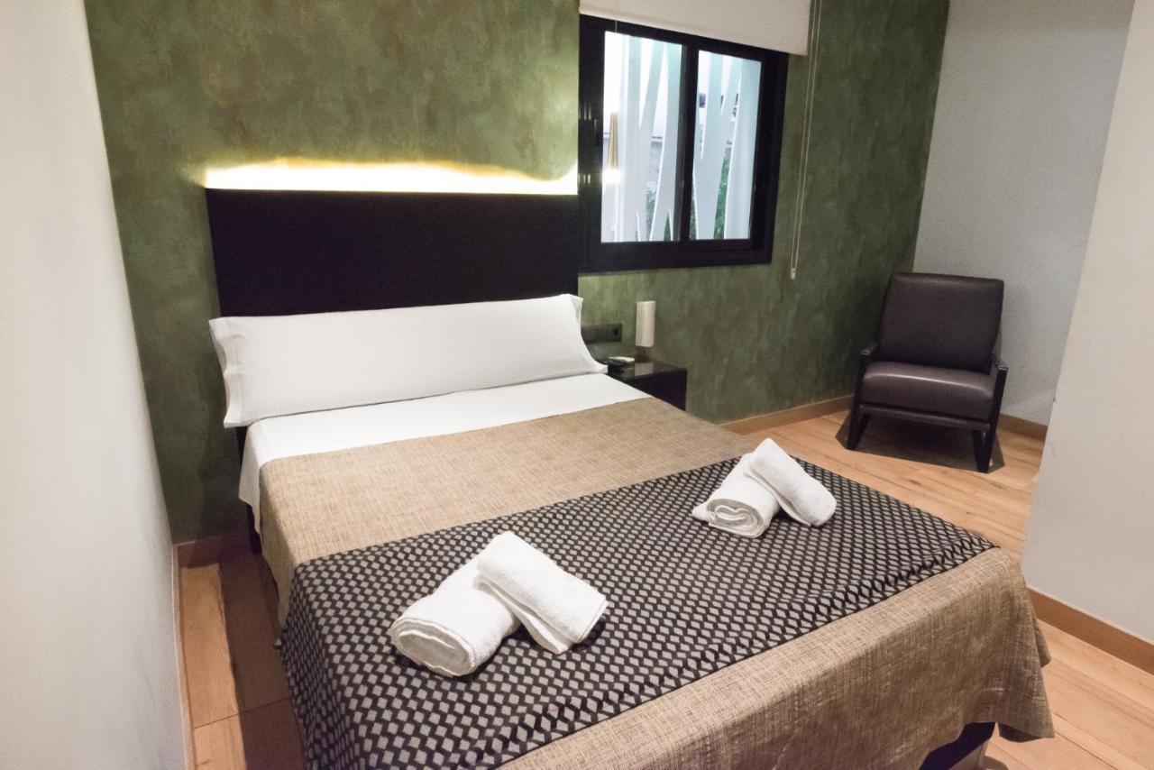 Hotel Daos & Terrace Marbella